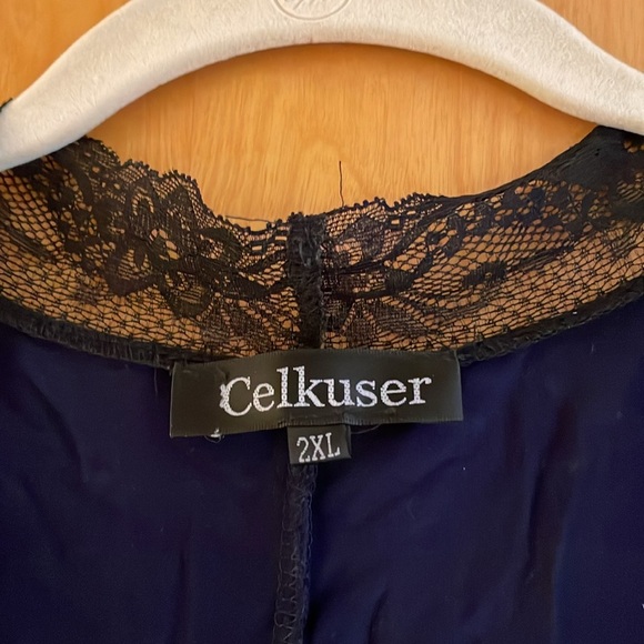 Celkuser Womens Plus Size Lace Edge Robe - Picture 3 of 7